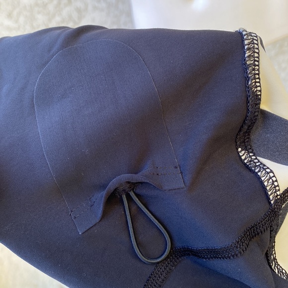 Lululemon Athletics Shanti Surf Rashguard Stripes Leaves Swim Suit Shirt Top - Picture 10 of 13